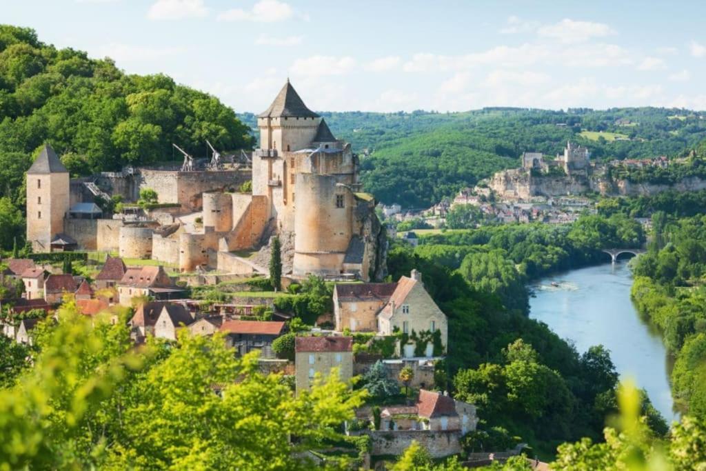 Maison Au Calme Sur Le Causse Correzien, Entre Quercy Et Perigord Villa Saint-Cernin-de-Larche Luaran gambar