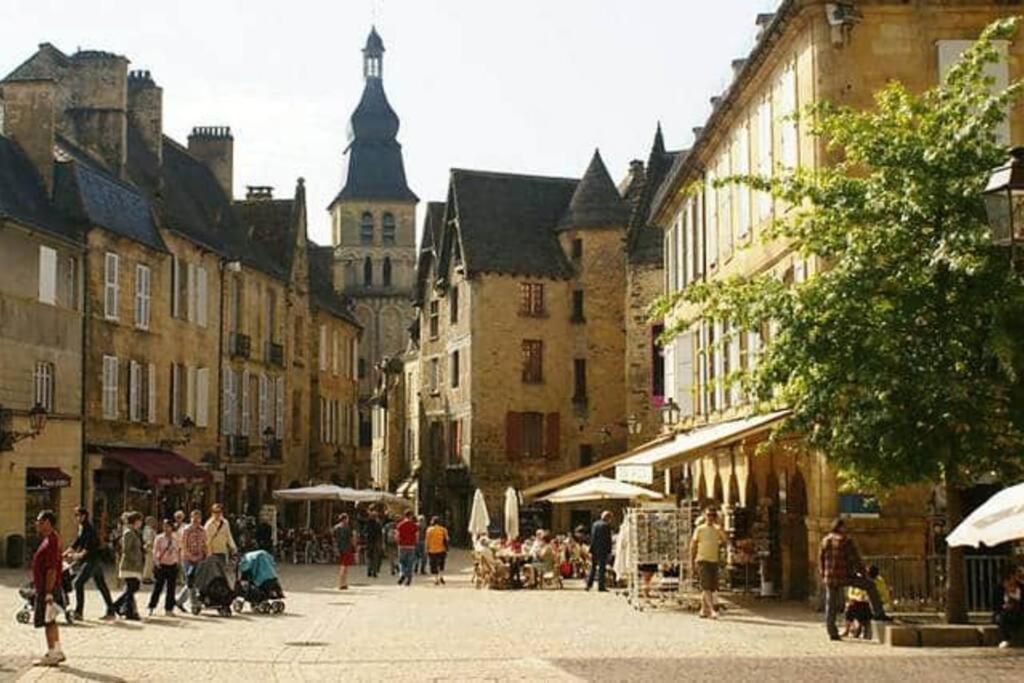 Maison Au Calme Sur Le Causse Correzien, Entre Quercy Et Perigord Villa Saint-Cernin-de-Larche Luaran gambar